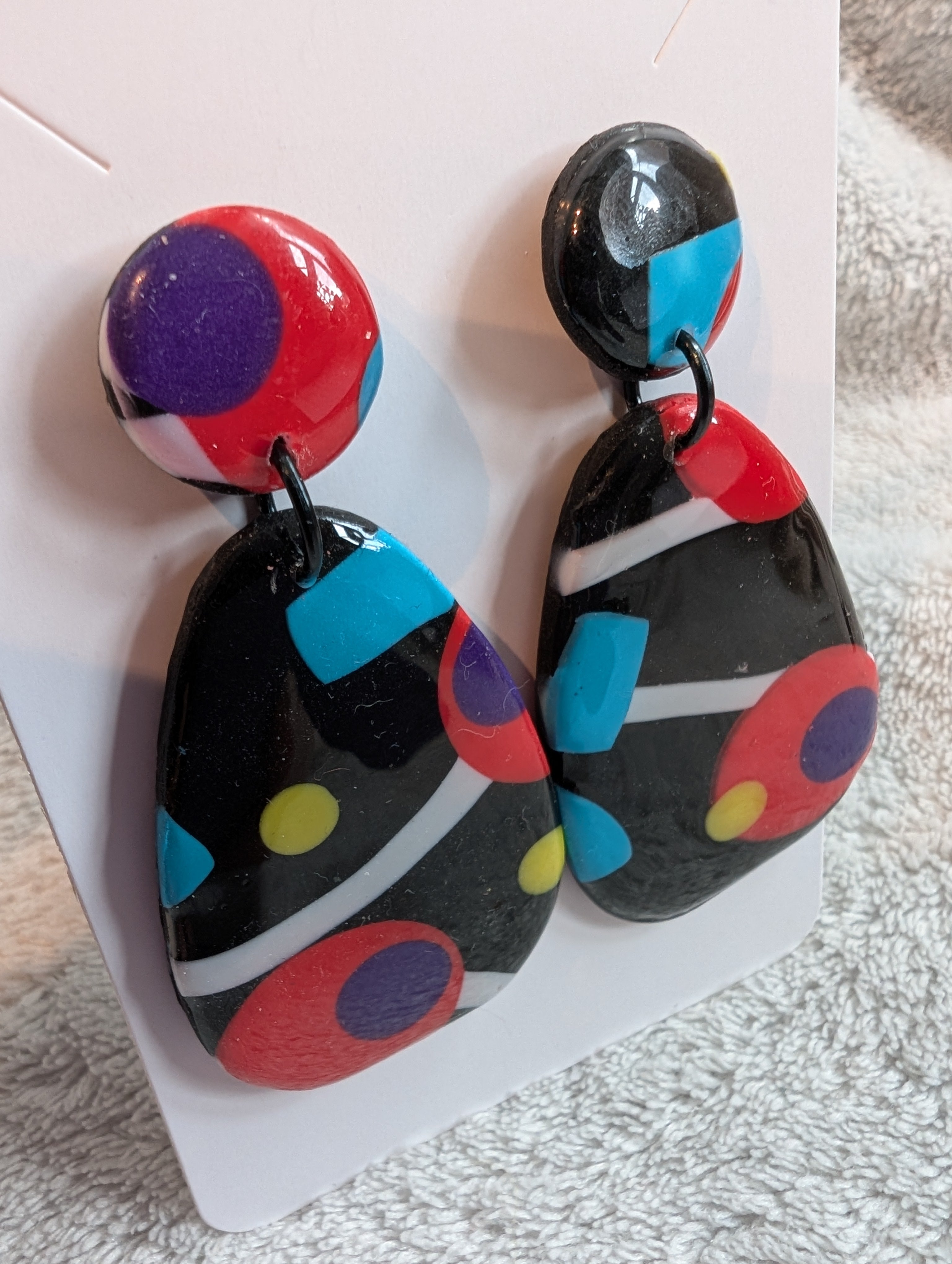 80s Music TV Inspired Stud Earrings - Bold Geometric Pattern with Epoxy Resin